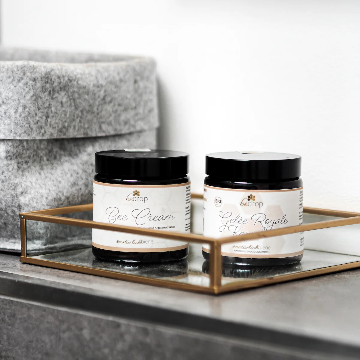 Wohlfühlset | Bee Cream (Bienengiftsalbe) + Gelée Royale Kapseln - Image 4