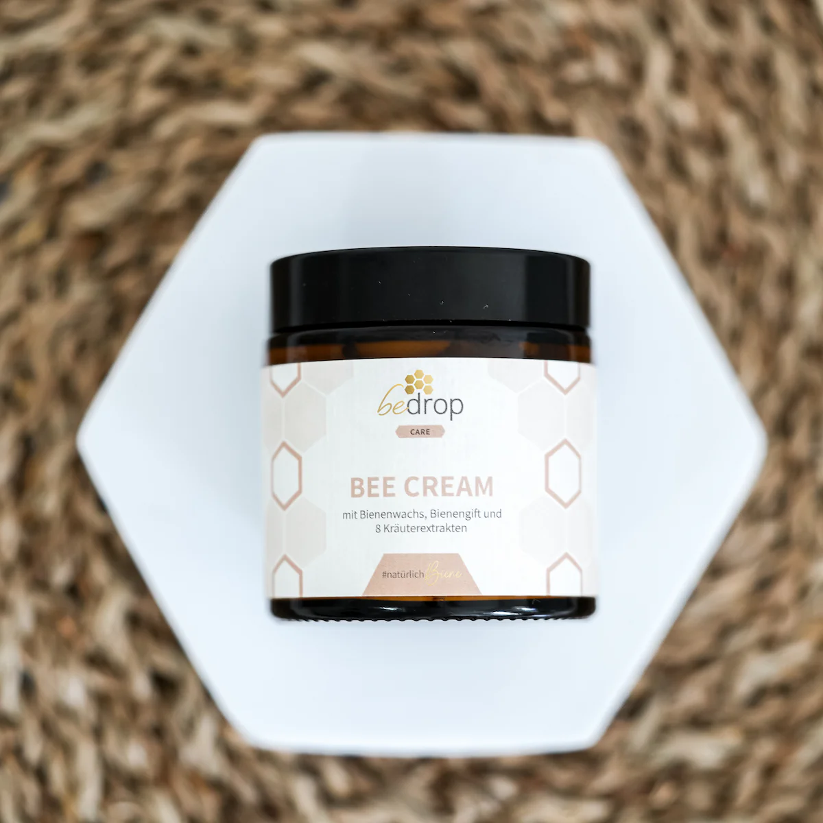 Bee Cream Bienengiftsalbe mit 8 Kräuterextrakten - 100g - Image 4