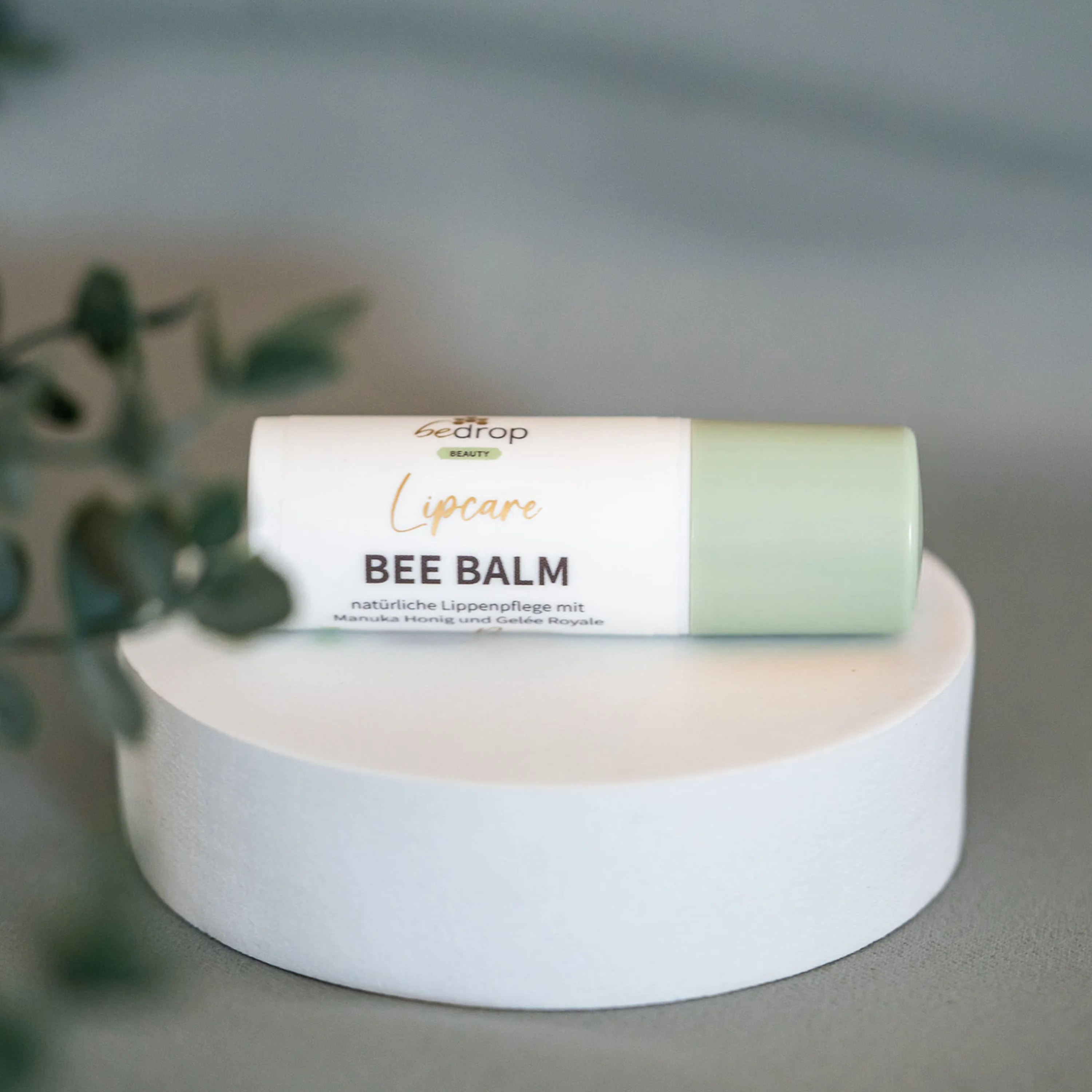 Vorteilsset: 3x Bee Balm - natürlicher Lippenbalsam mit Manuka Honig, Gelée Royale & Retinol - Image 4